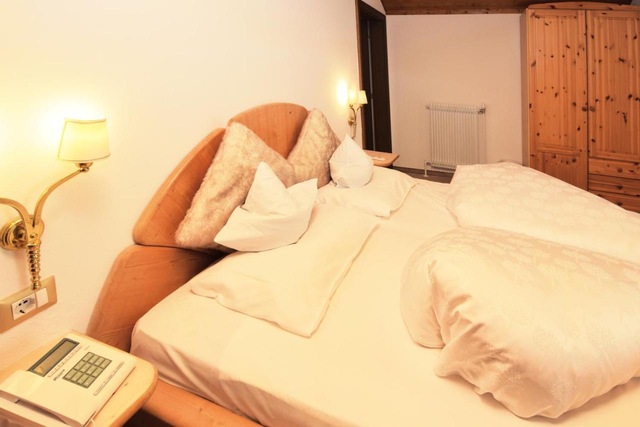 Hotel Chalet Olympia Monguelfo-Tesido / Welsberg-Taisten Εξωτερικό φωτογραφία