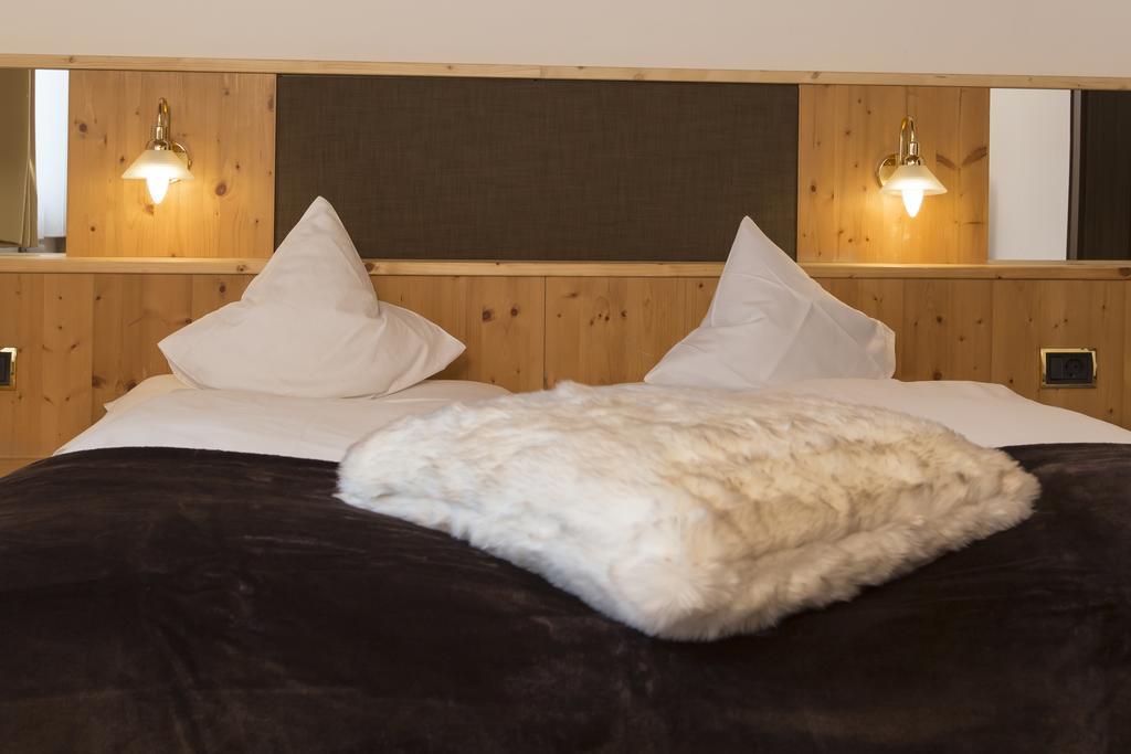 Hotel Chalet Olympia Monguelfo-Tesido / Welsberg-Taisten Εξωτερικό φωτογραφία